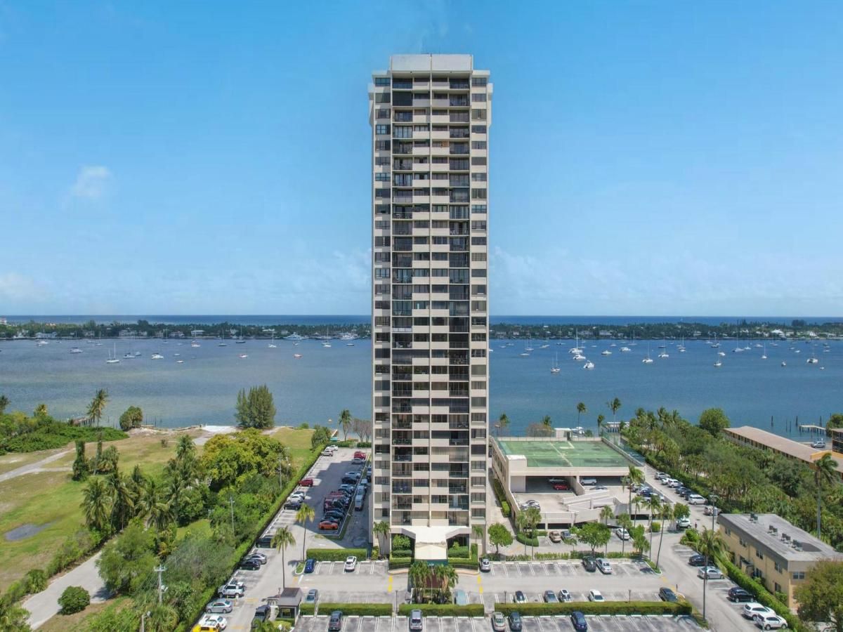 MLS #RX-11142515 image #0