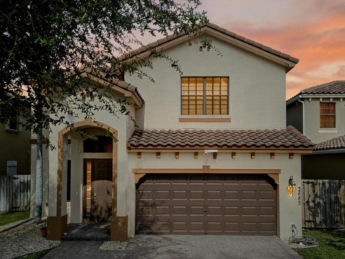 MLS #RX-11142516 image #0