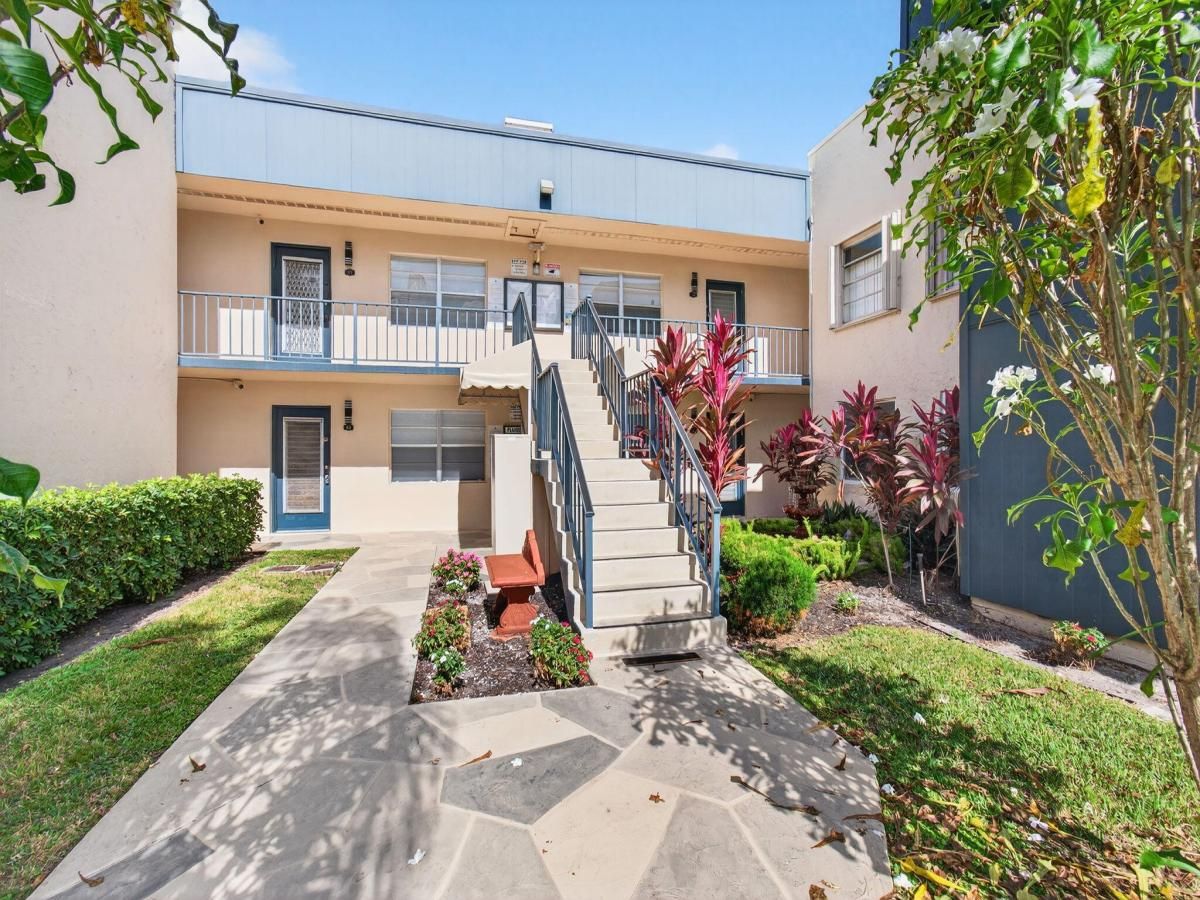 MLS #RX-11142577 image #0