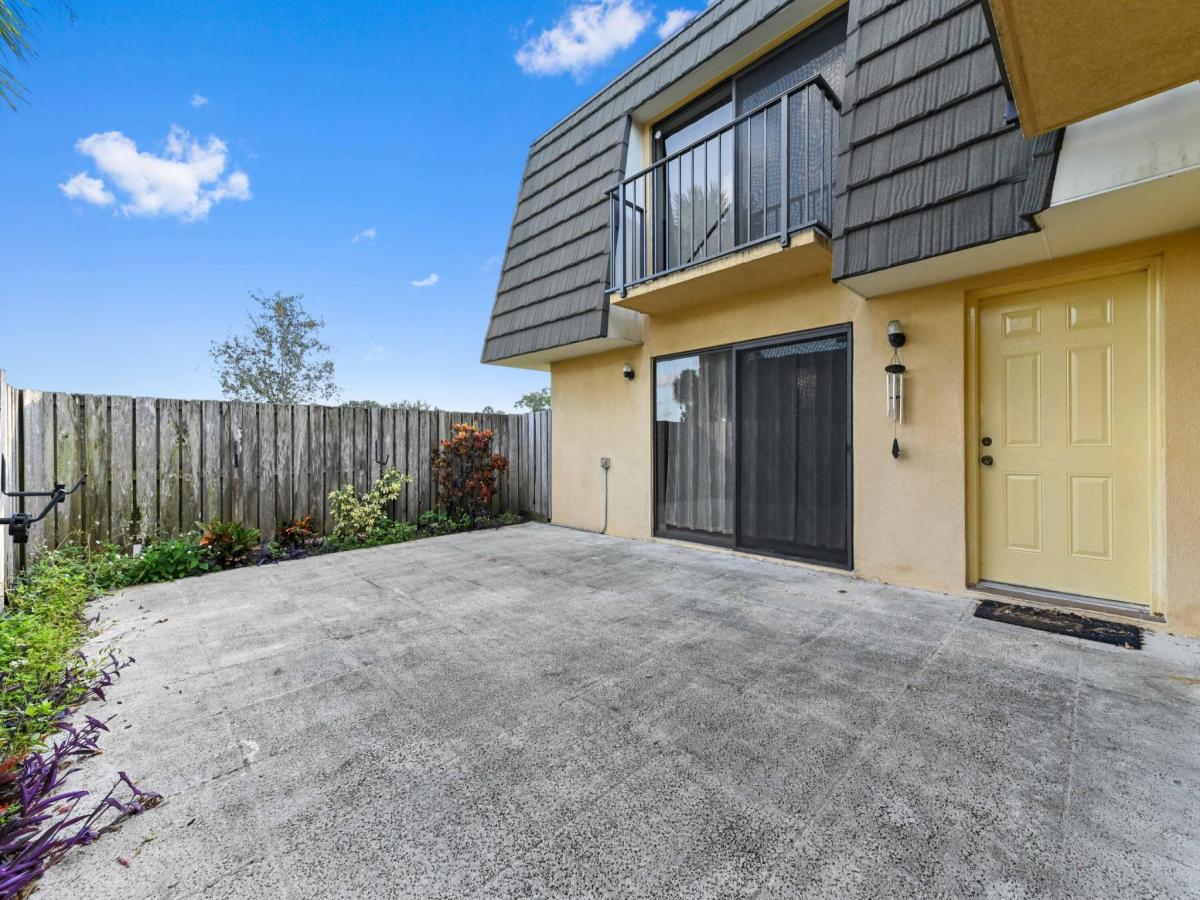 MLS #RX-11142599 image #0