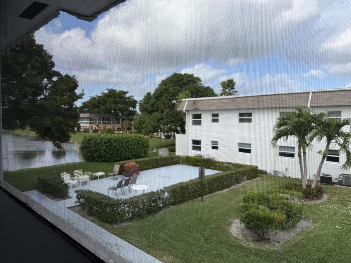 MLS #RX-11142615 image #0