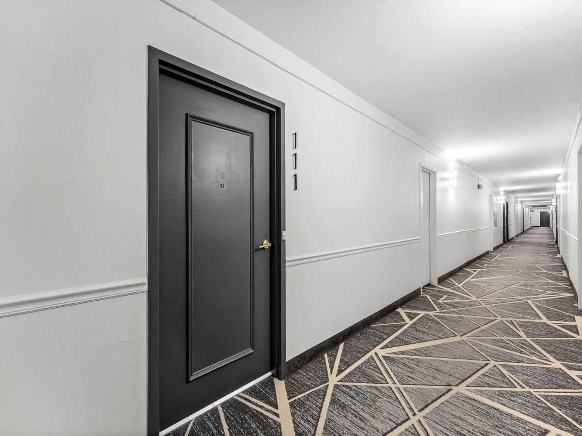 MLS #RX-10929273 image #0