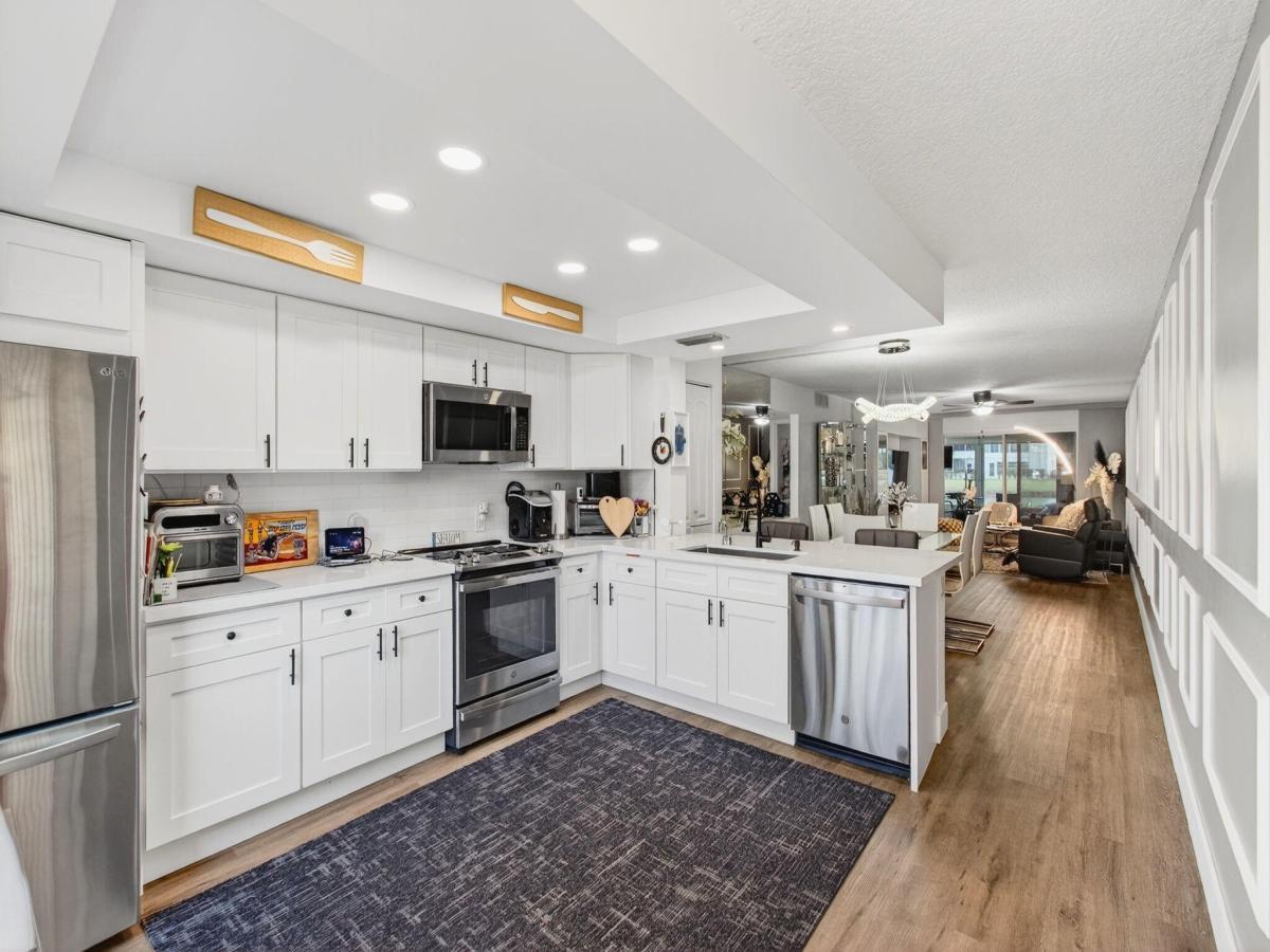 MLS #RX-11142855 image #0