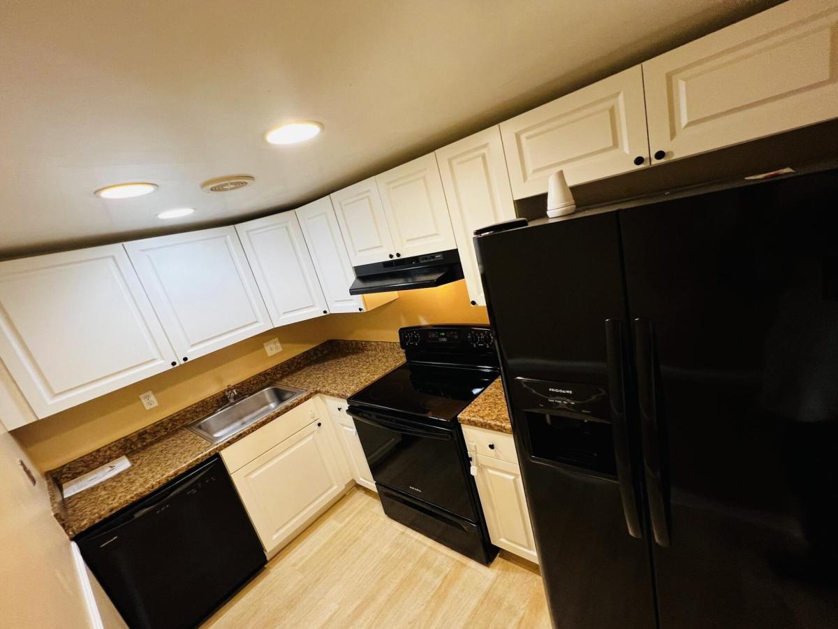 MLS #RX-11143075 image #0