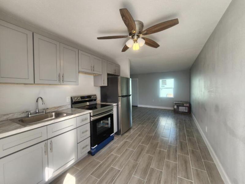 MLS #RX-11143301 image #0