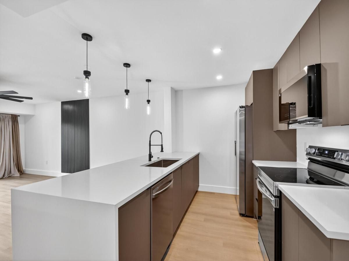 MLS #RX-11143419 image #0