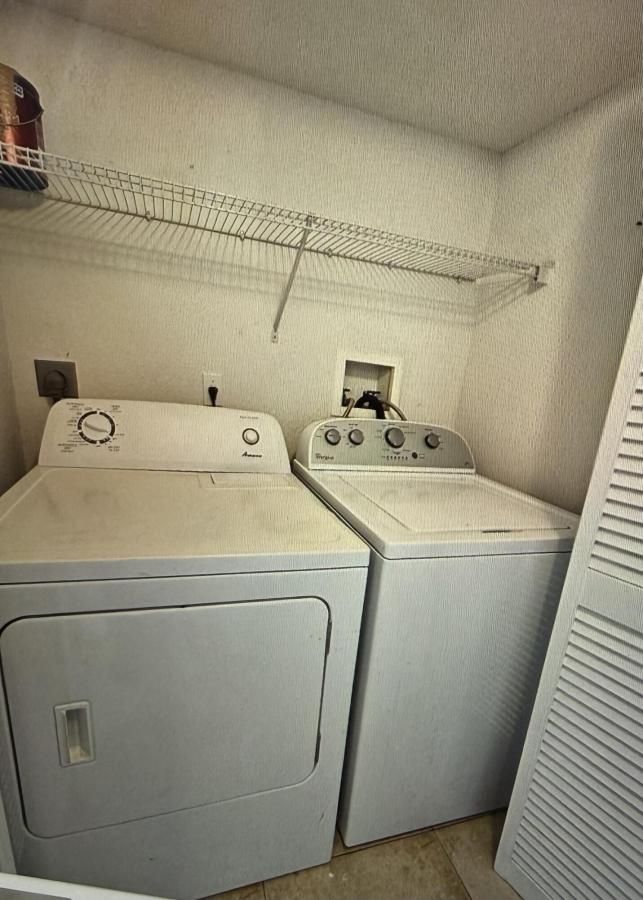 MLS #RX-11143543 image #0