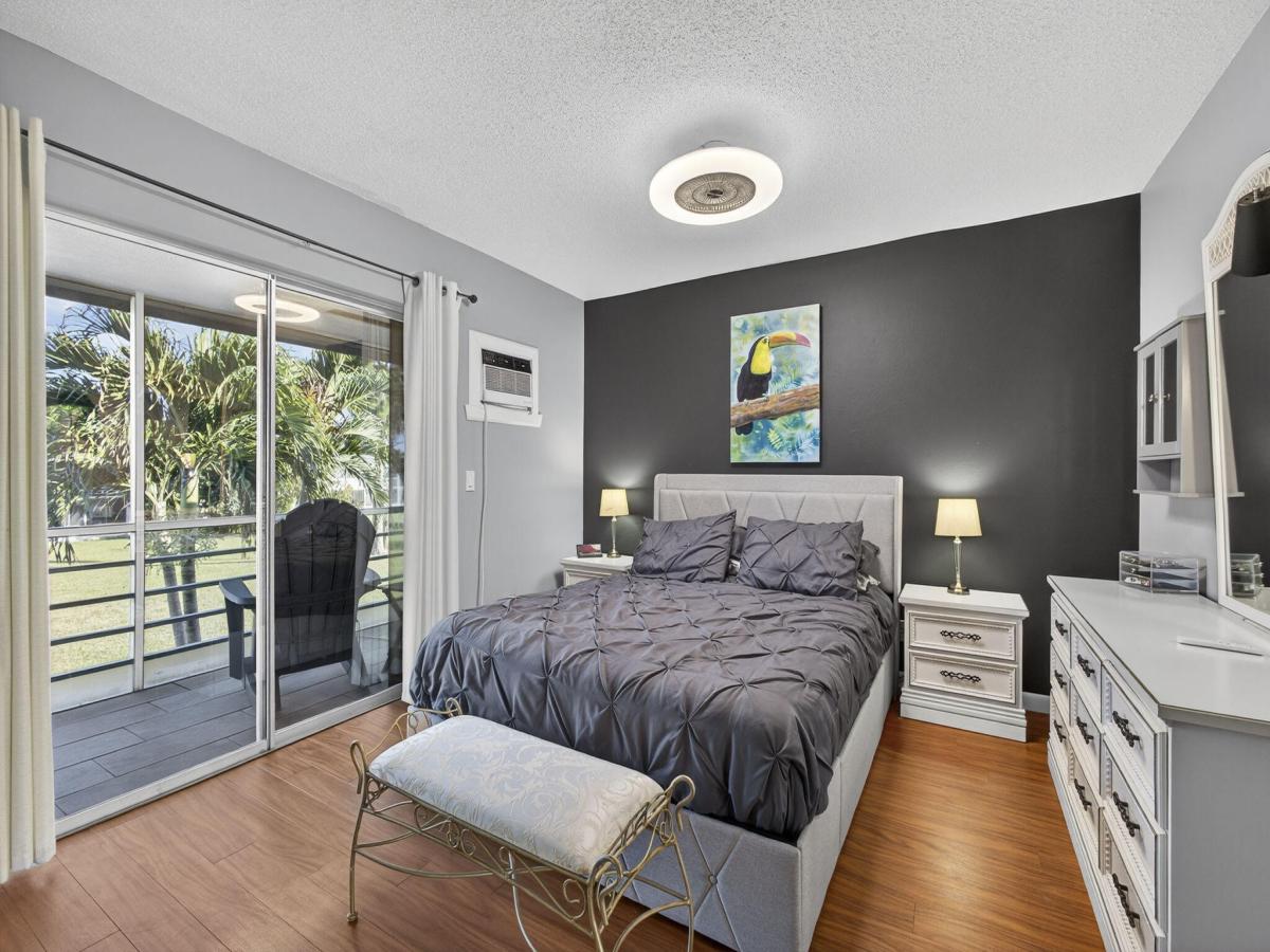 MLS #RX-11143636 image #0