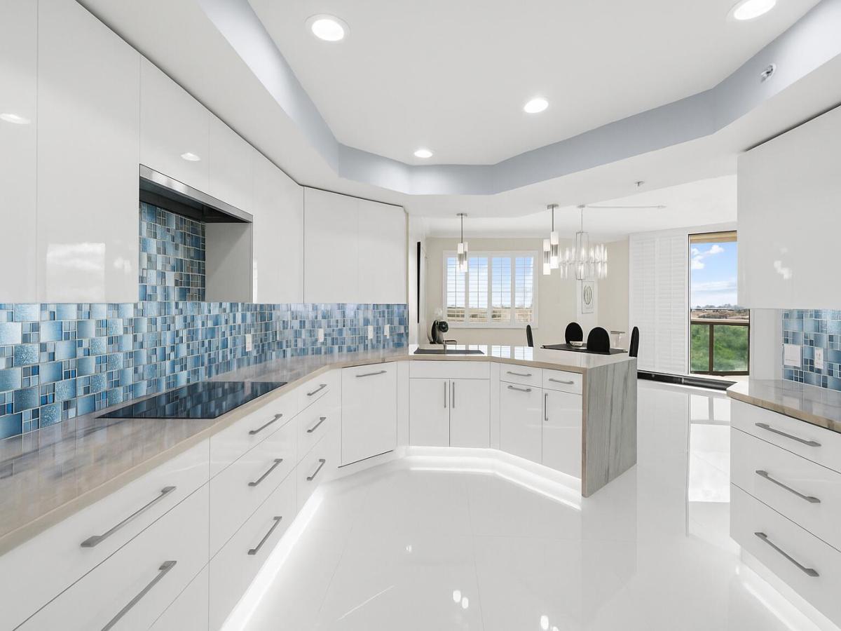 MLS #RX-11143753 image #0