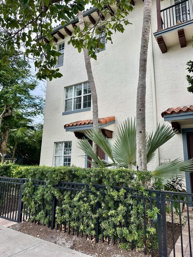 MLS #RX-11143838 image #0