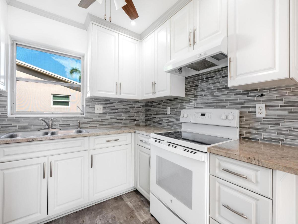 MLS #RX-11143888 image #0