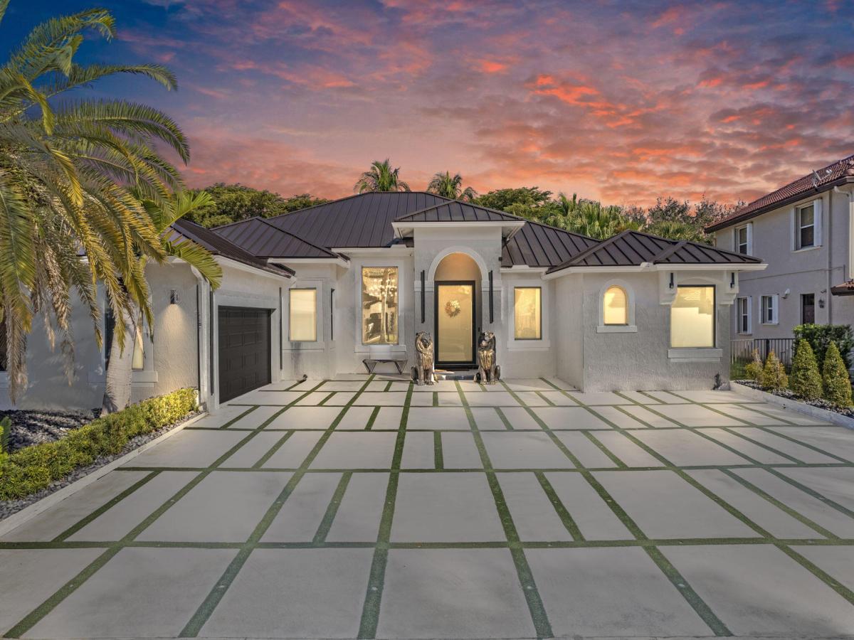 MLS #RX-11144139 image #0