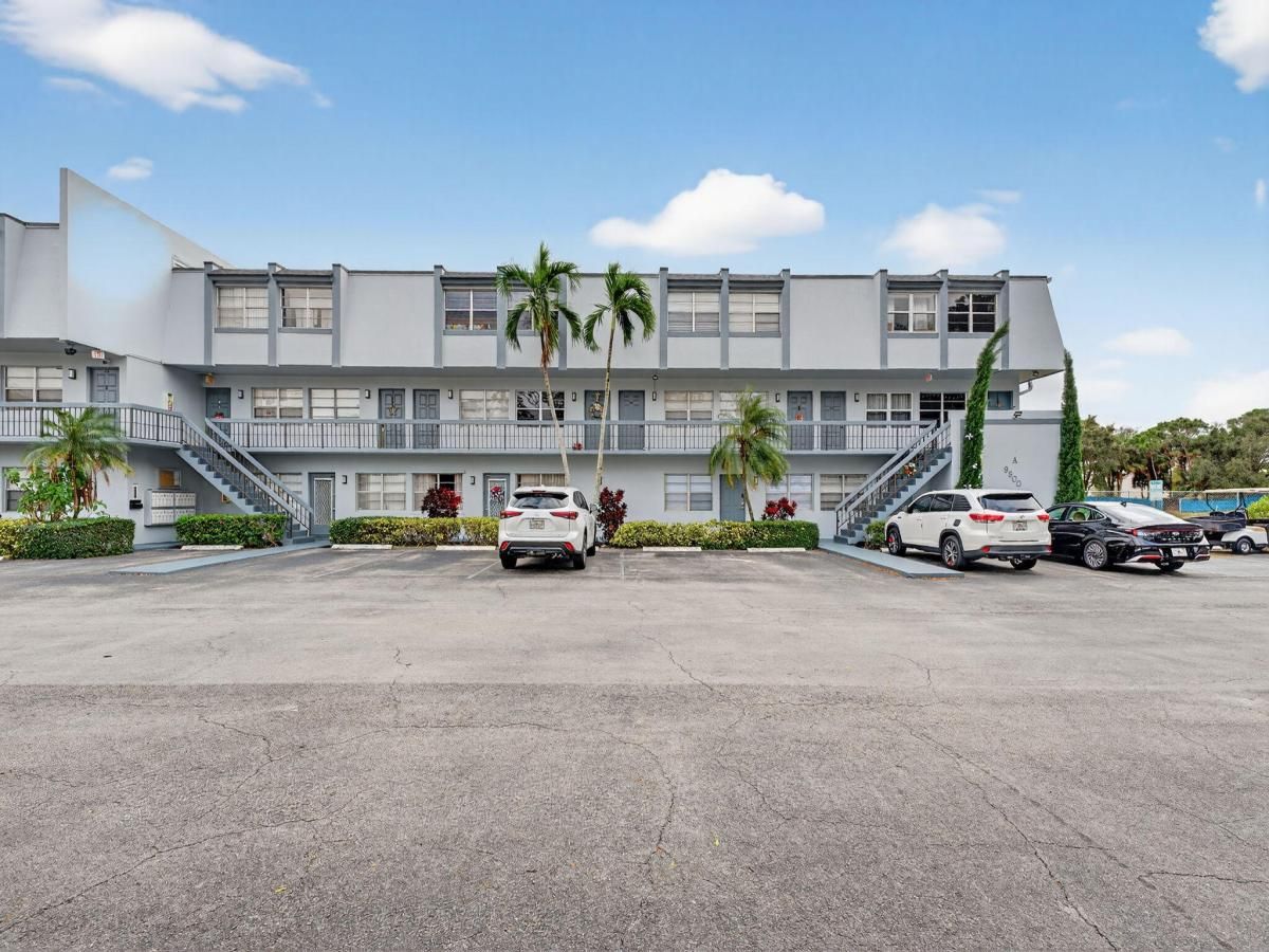 MLS #RX-11144271 image #0