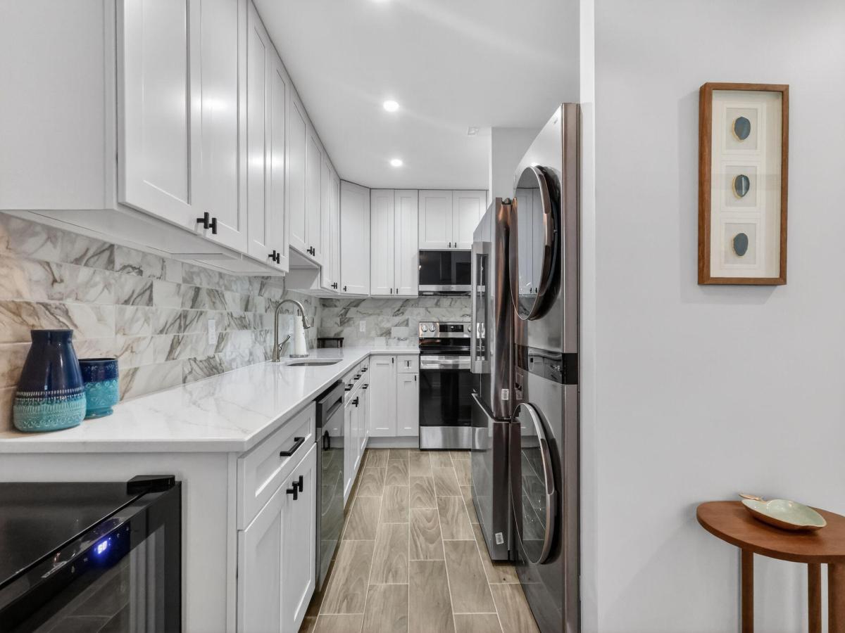 MLS #RX-11144635 image #0