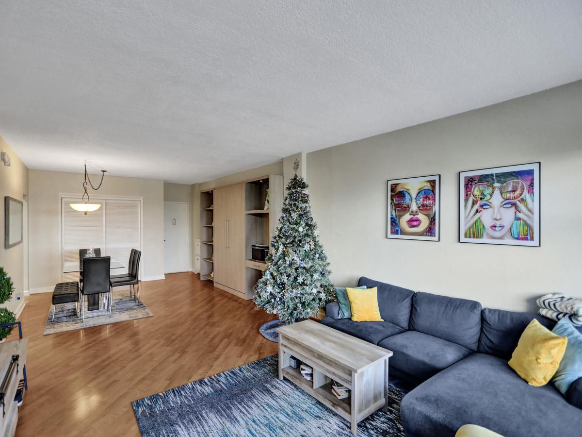 MLS #RX-11144731 image #0