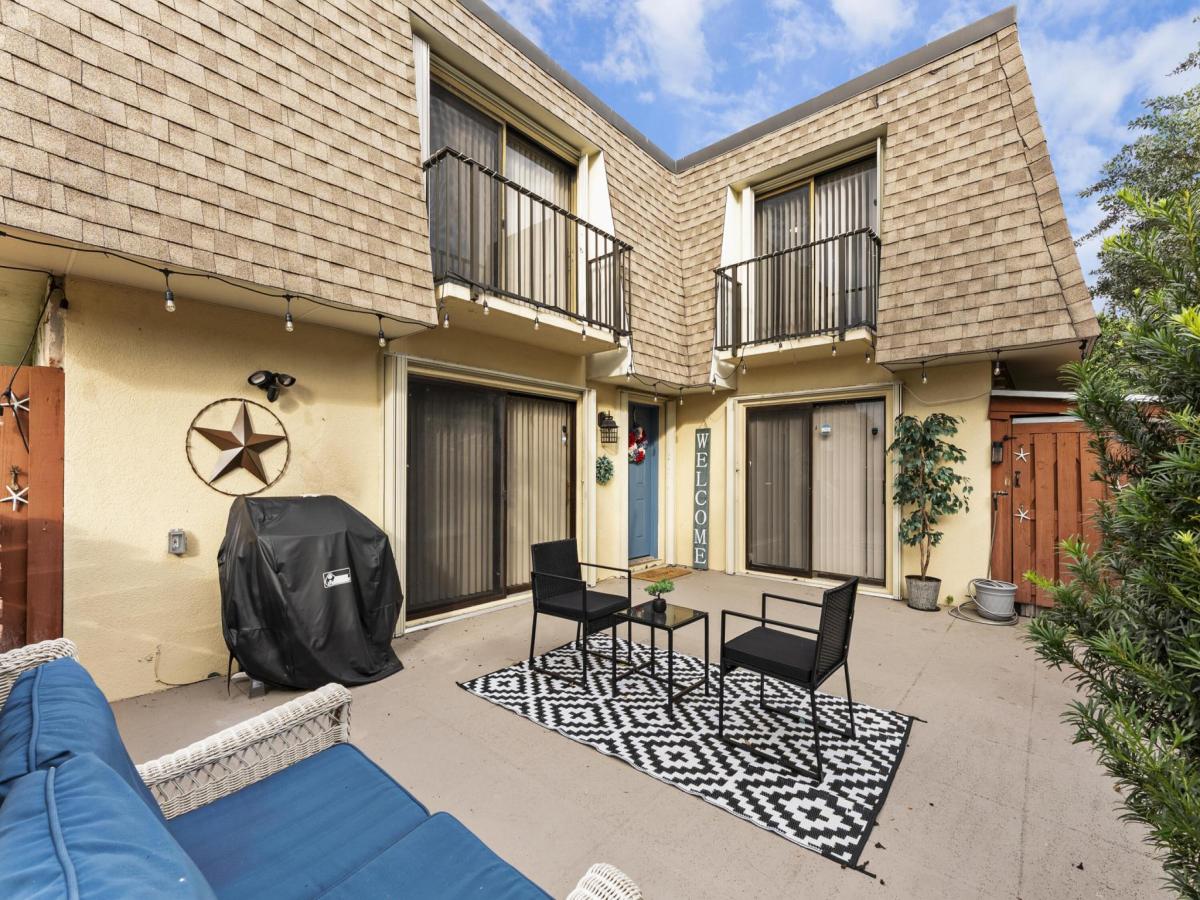 MLS #RX-11144766 image #0