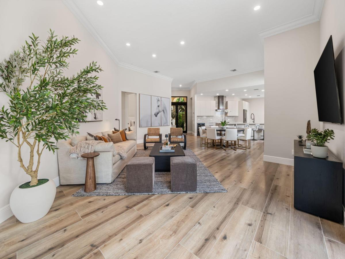 MLS #RX-11131869 image #0