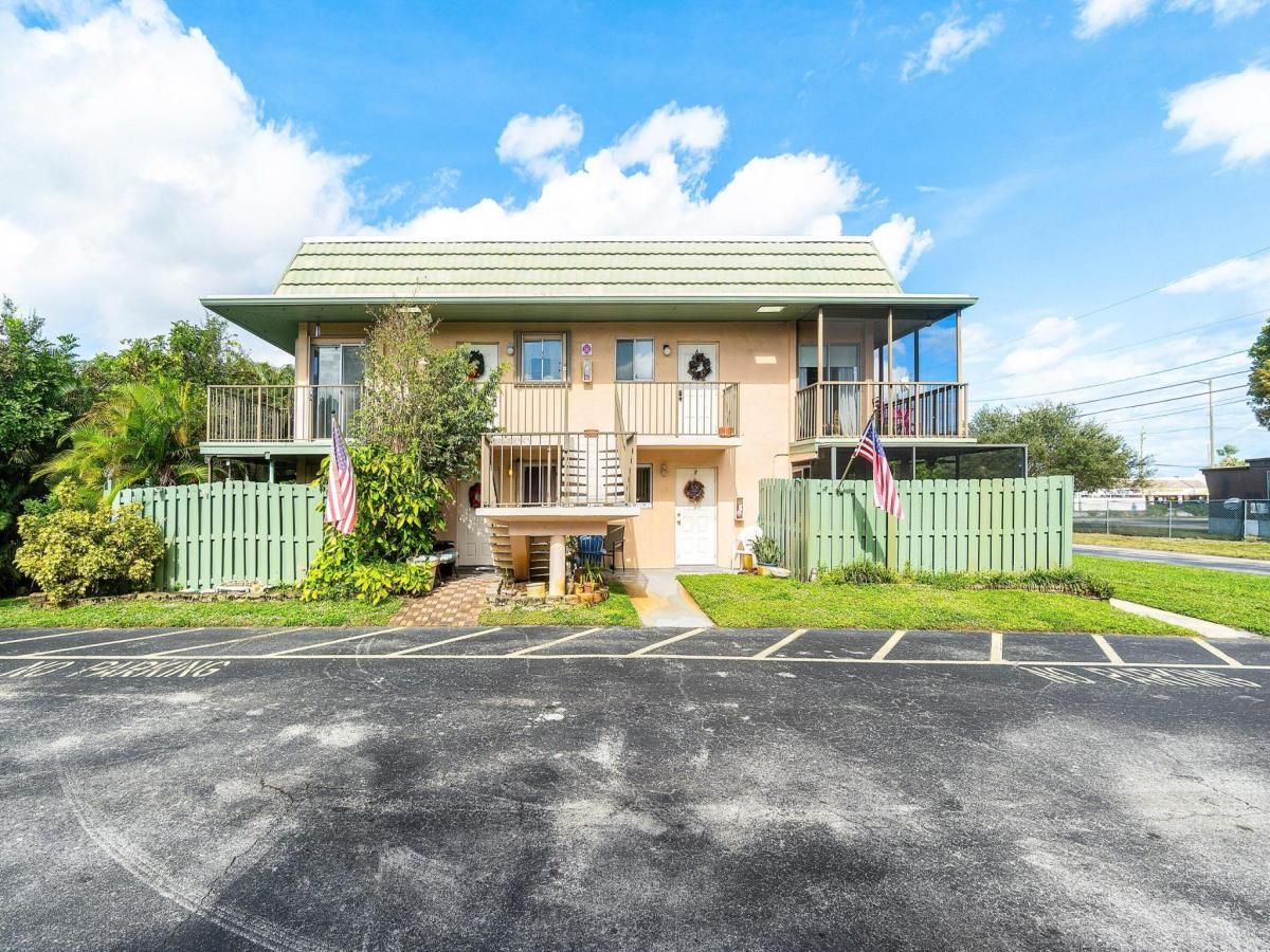 MLS #RX-11145015 image #0