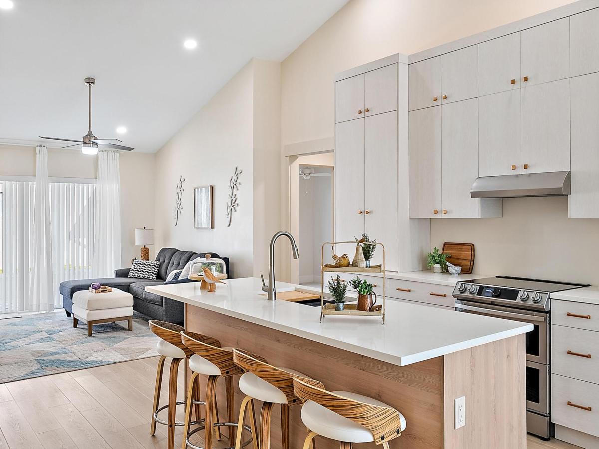 MLS #RX-11145240 image #0