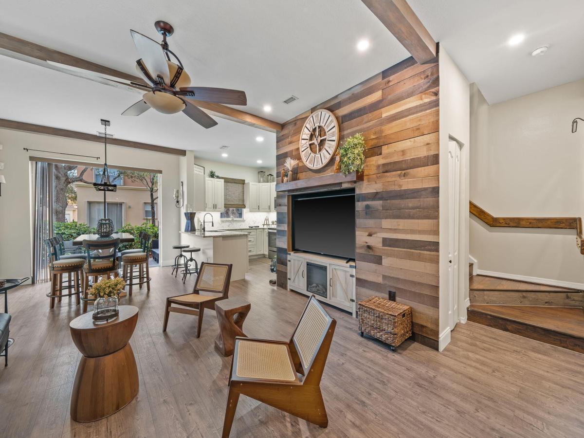 MLS #RX-11145609 image #0