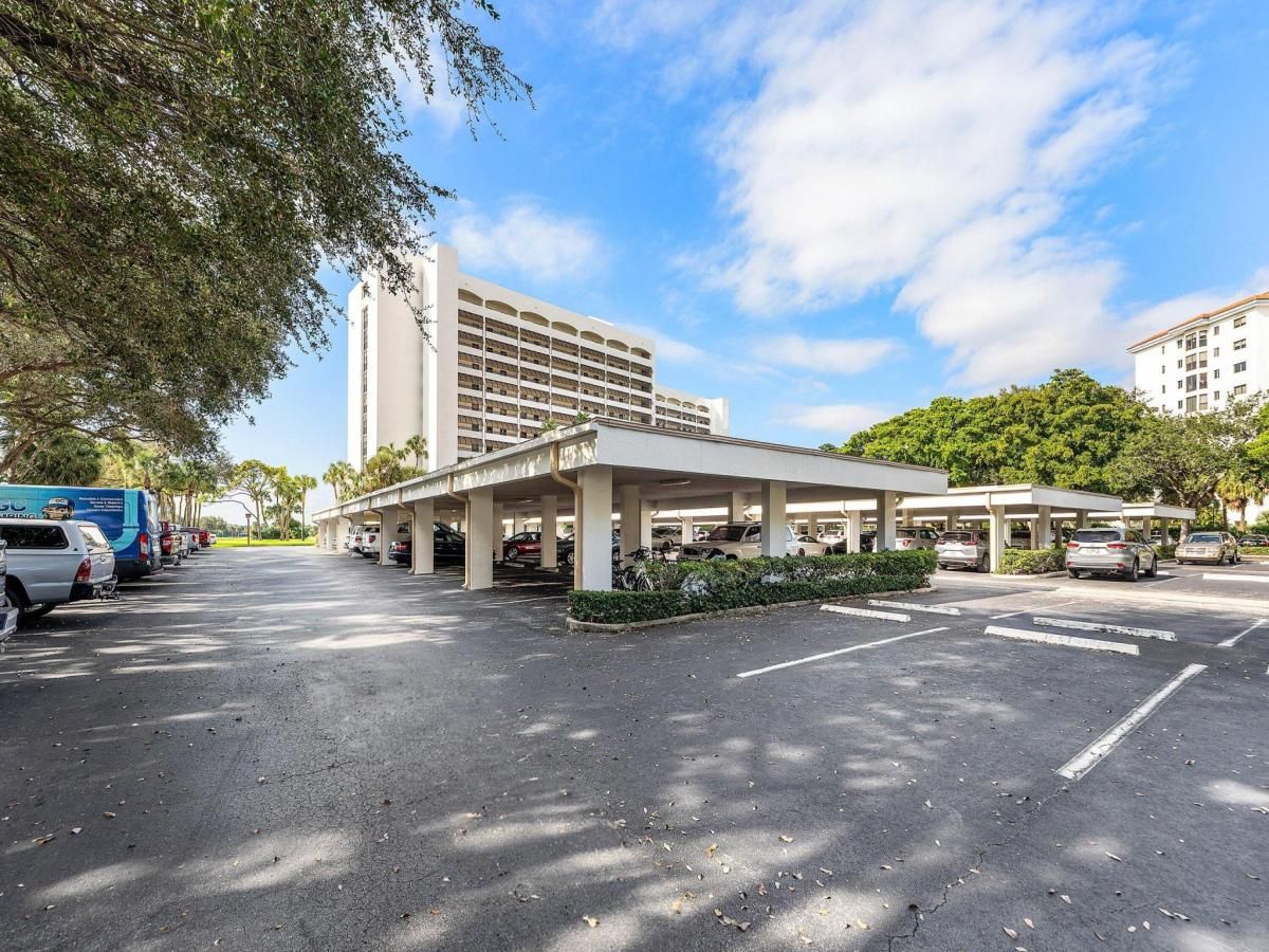 MLS #RX-11077227 image #0