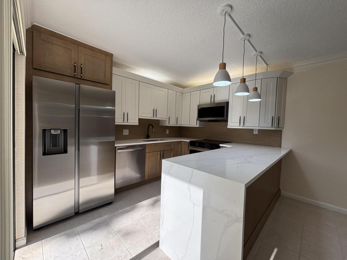 MLS #RX-11145826 image #0