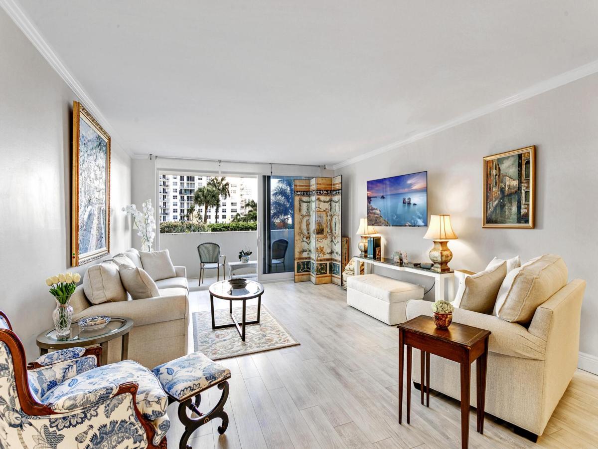 MLS #RX-11146240 image #0