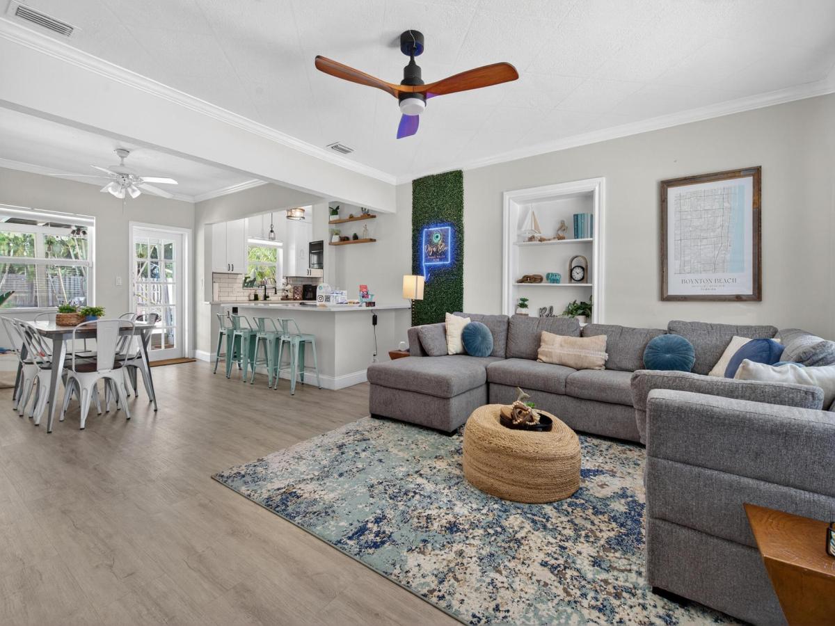 MLS #RX-11146381 image #0