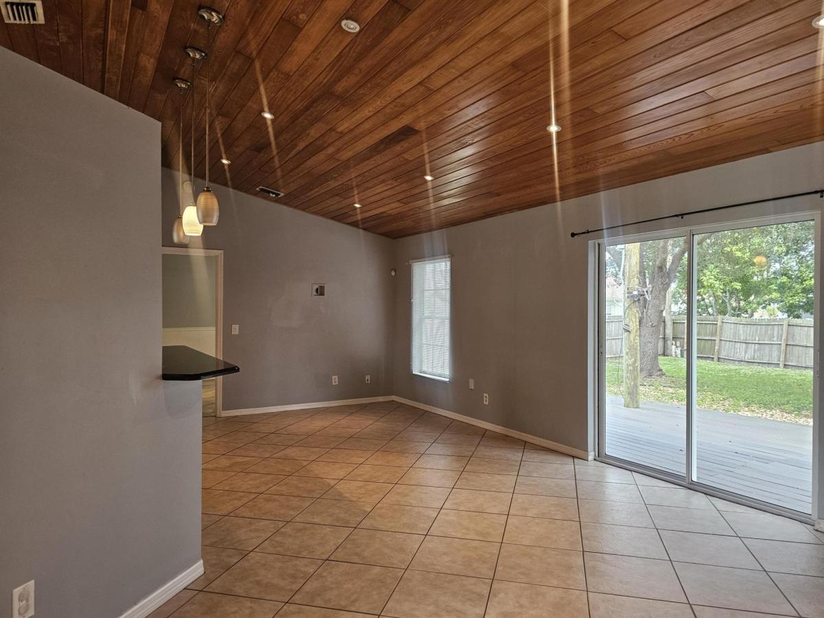 MLS #RX-11146443 image #0