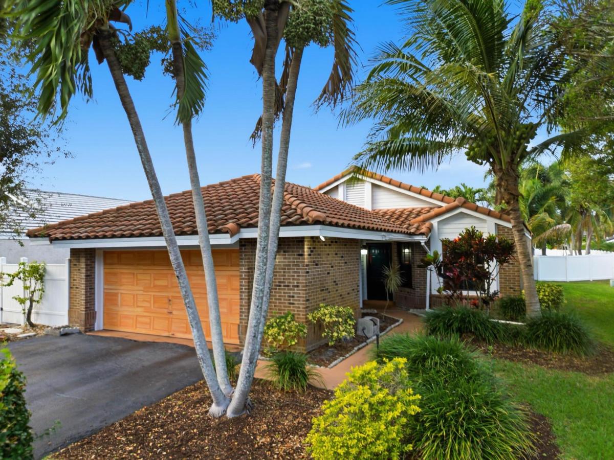 MLS #RX-11146973 image #0