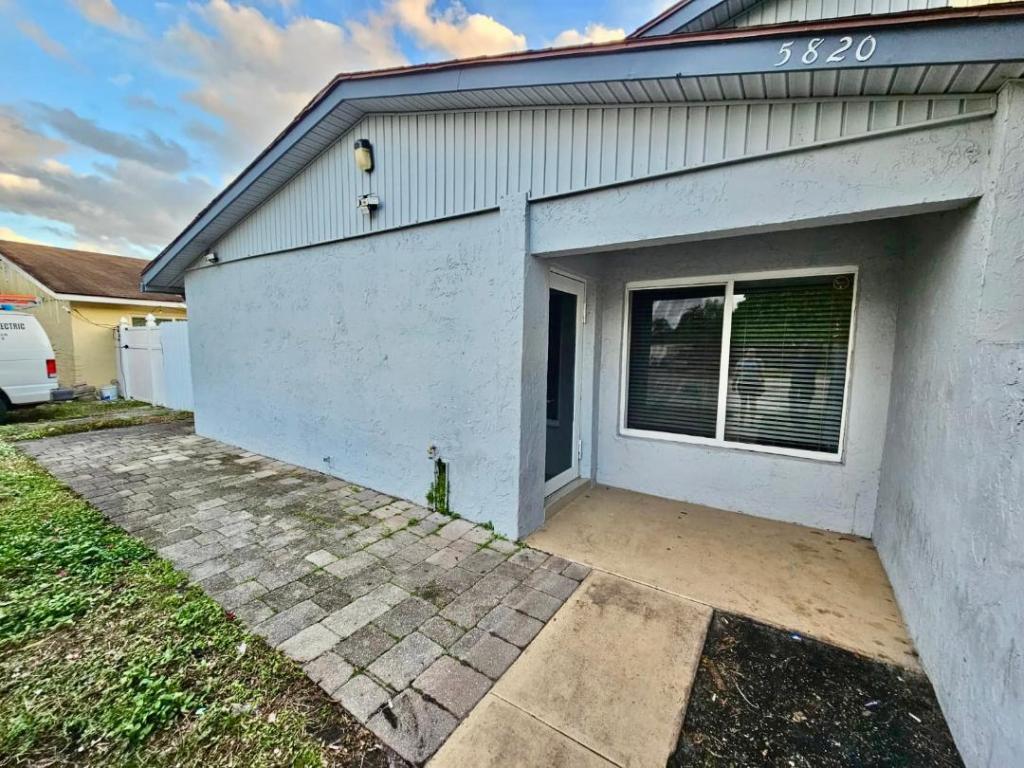 MLS #RX-11147092 image #0