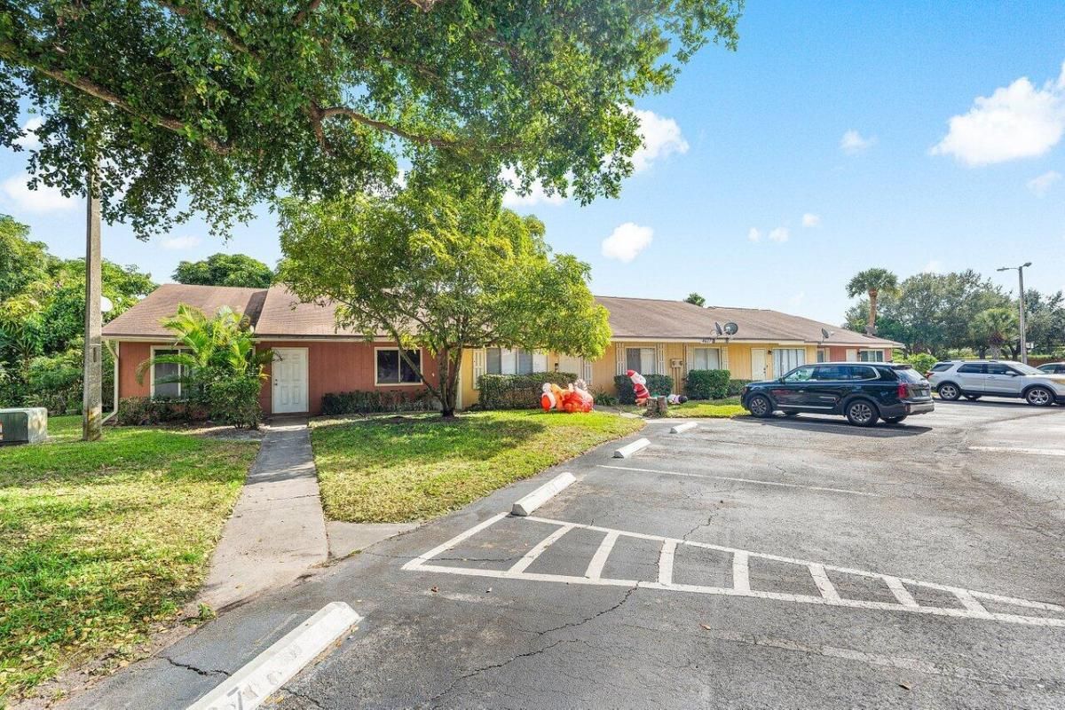 MLS #RX-11147143 image #0