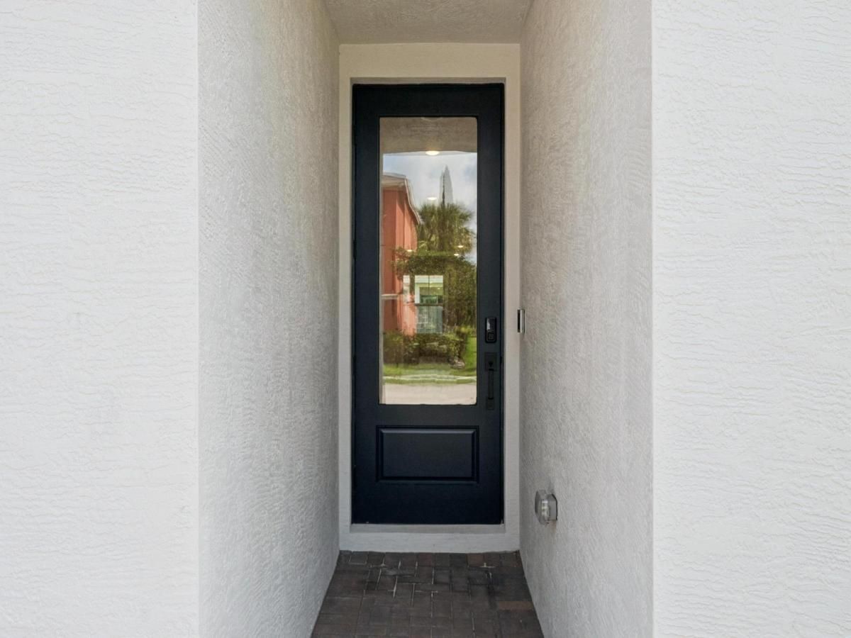 MLS #RX-11147325 image #0