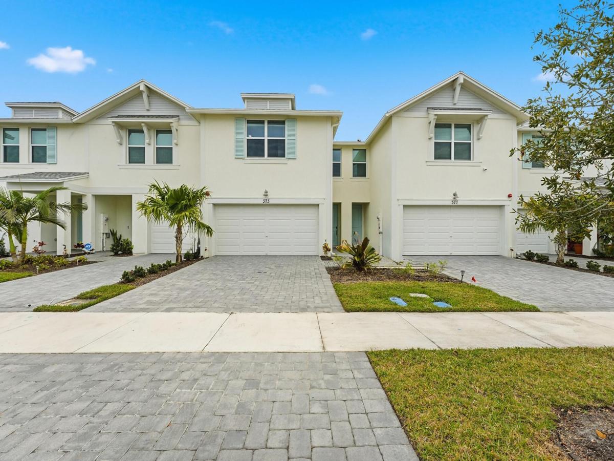 MLS #RX-11147366 image #0