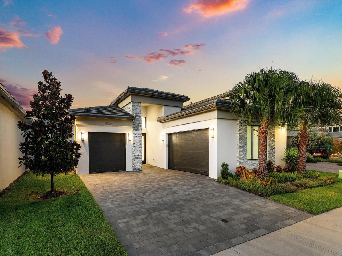 MLS #RX-11147539 image #0