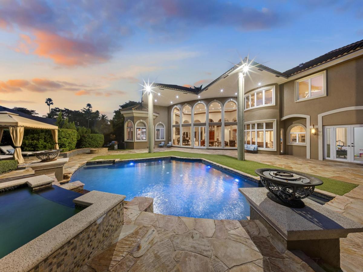 MLS #RX-11147565 image #0