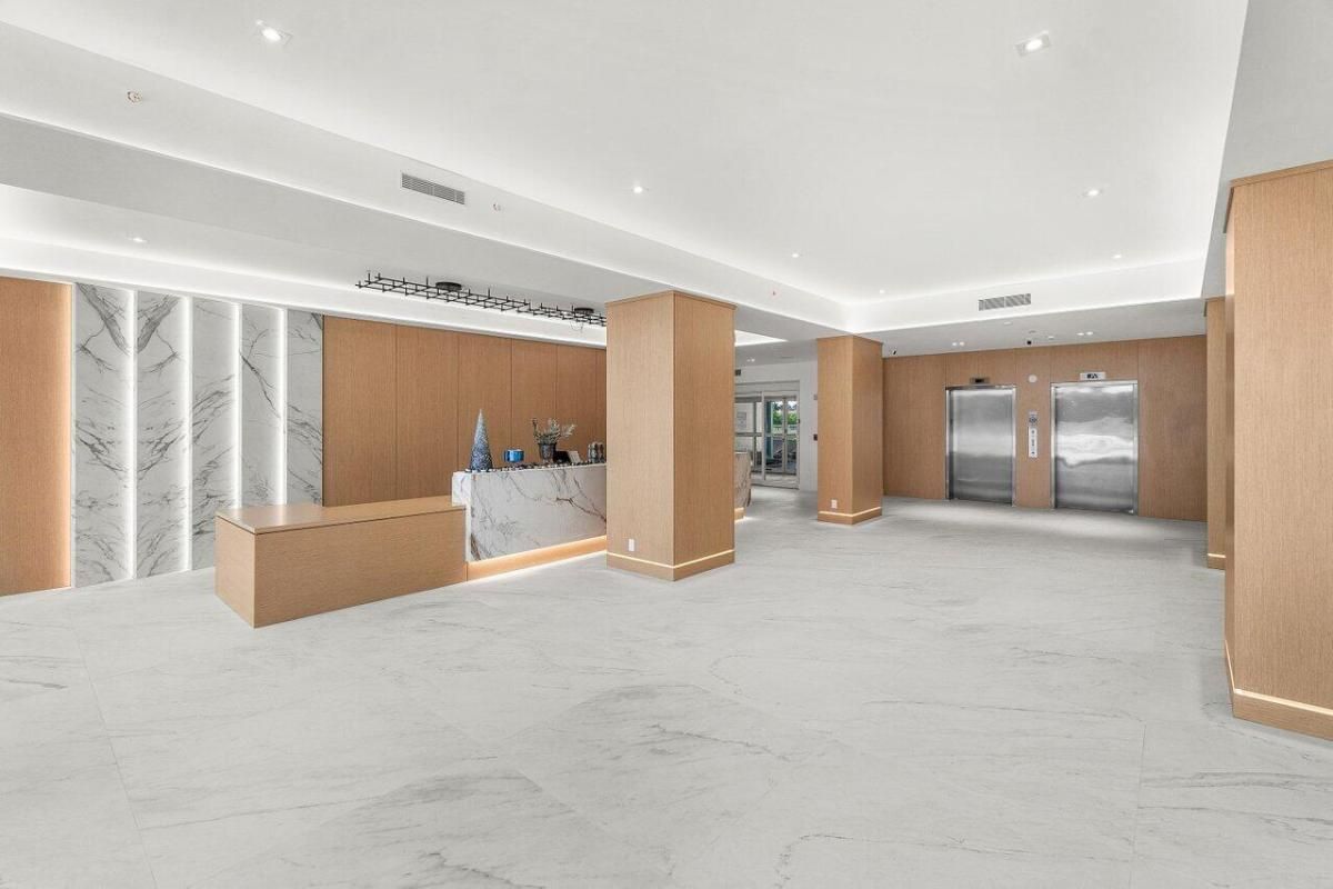 MLS #RX-11147605 image #0