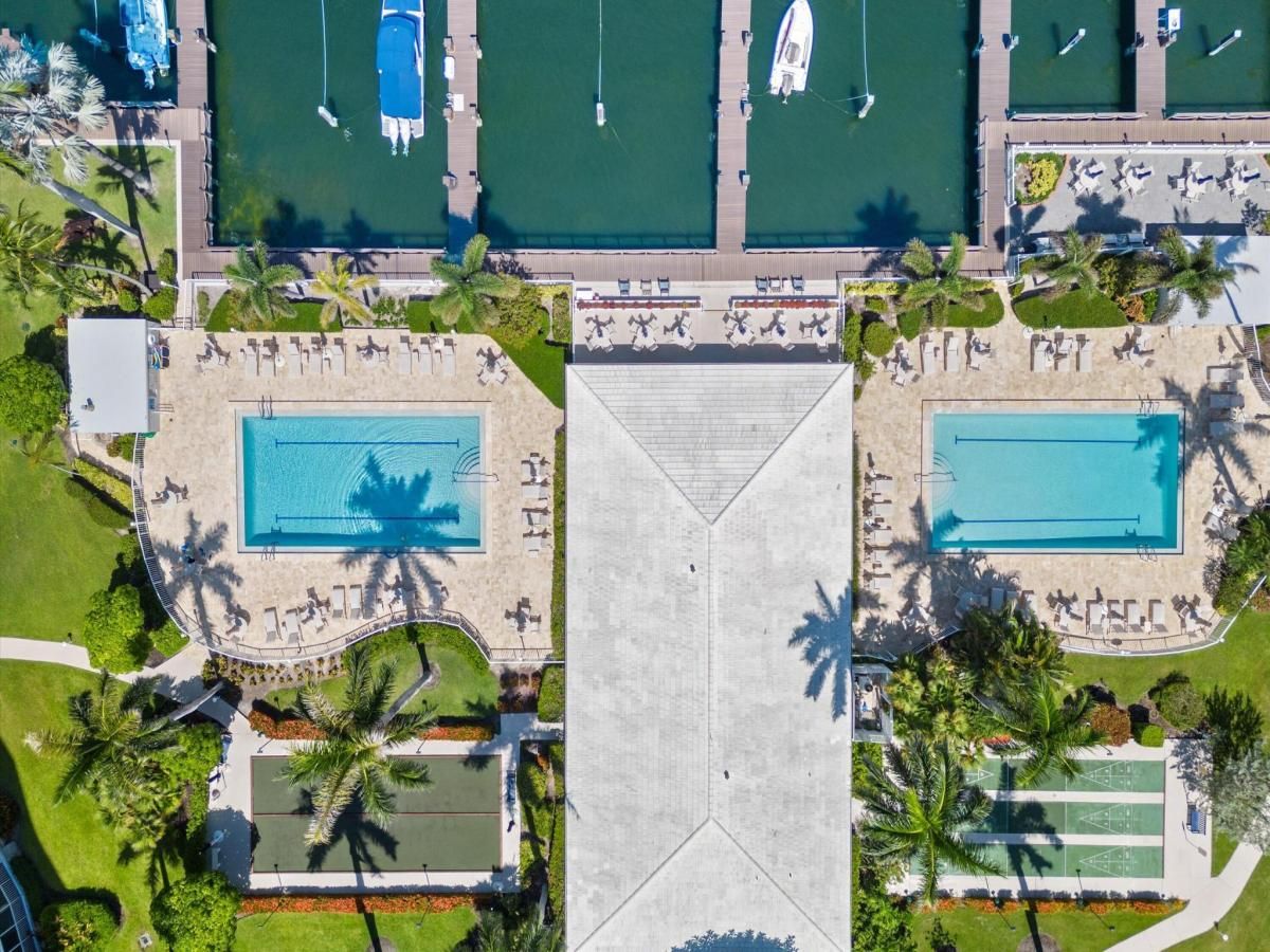 MLS #RX-11147813 image #0