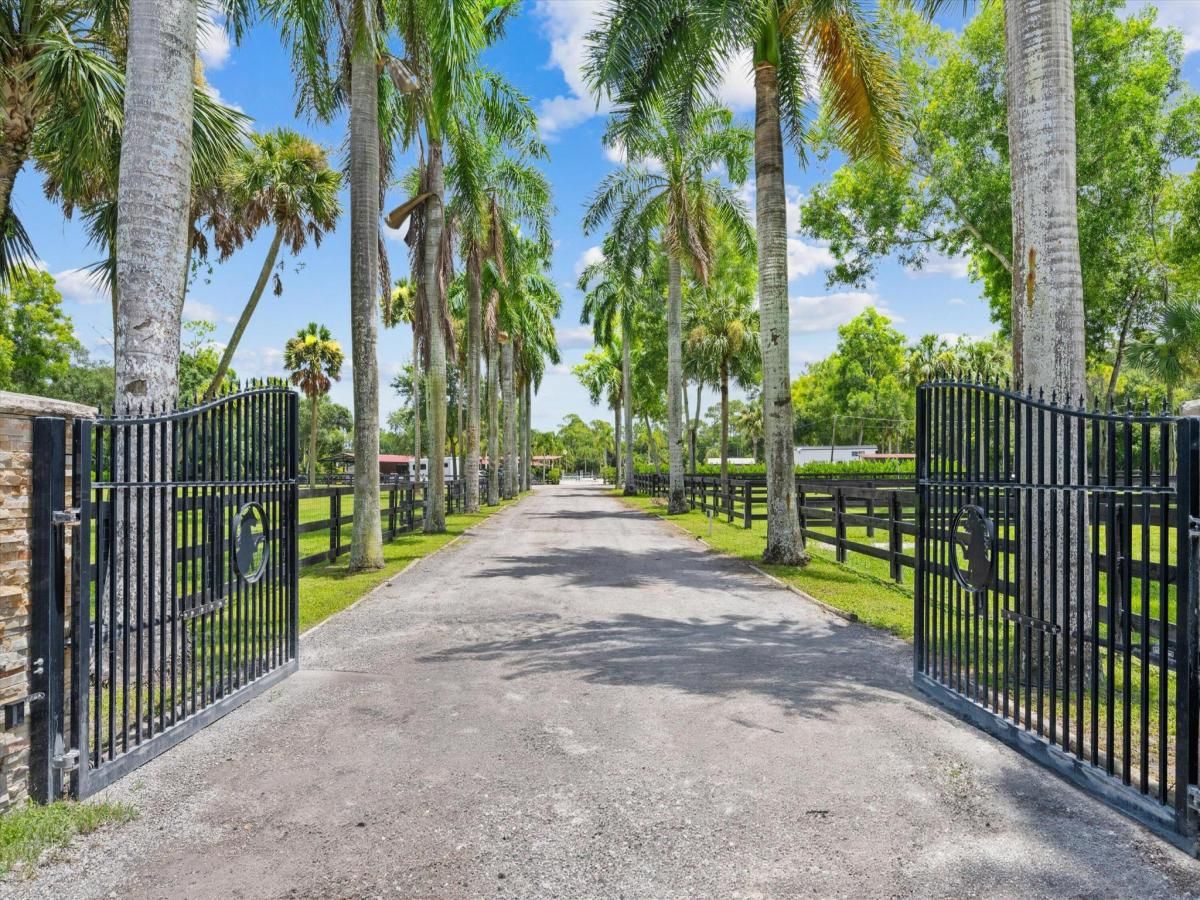 MLS #RX-11147843 image #0