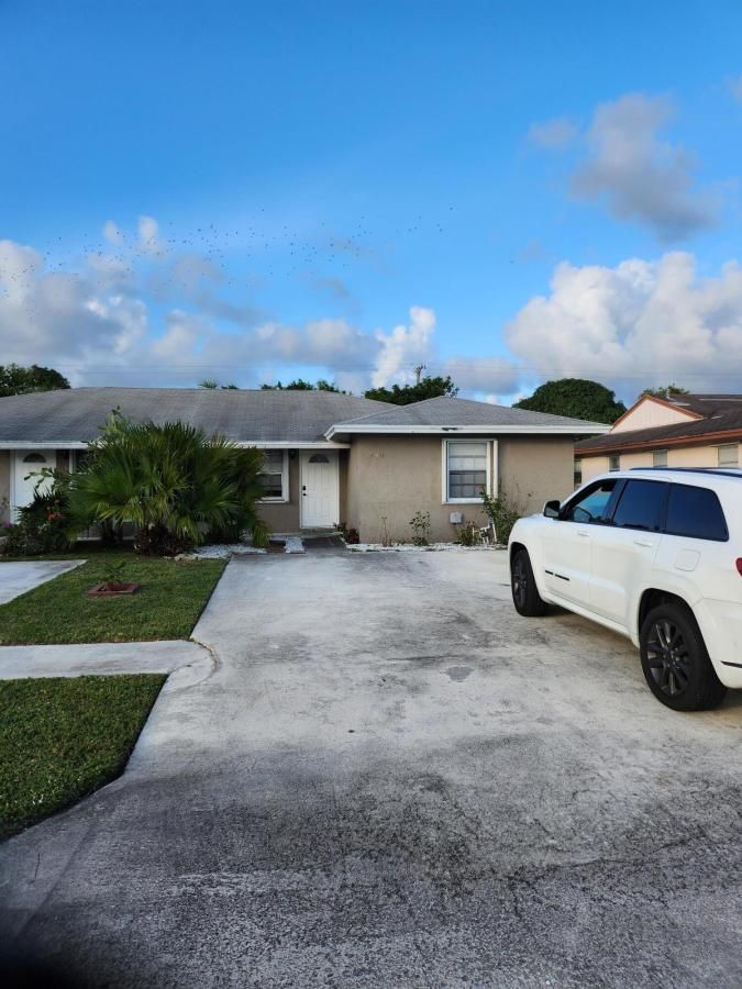 MLS #RX-11149116 image #0