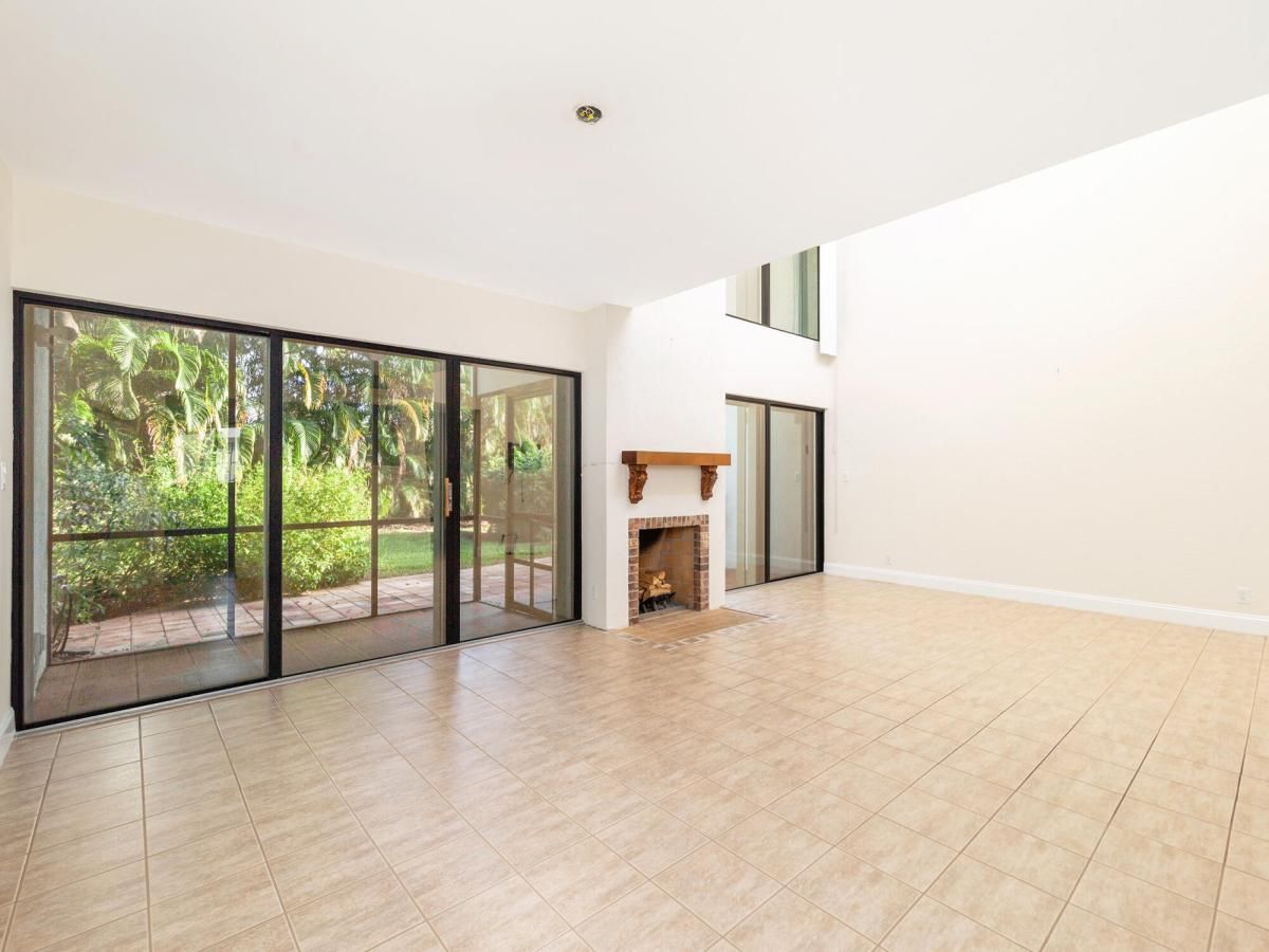 MLS #RX-11149405 image #0