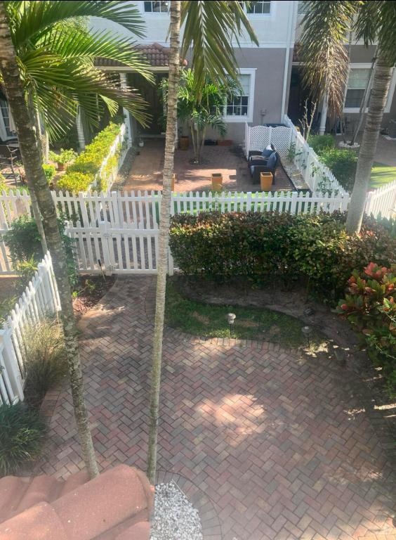 MLS #RX-11149909 image #0