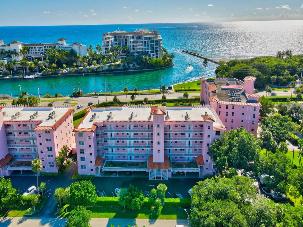 MLS #RX-11139043 image #0