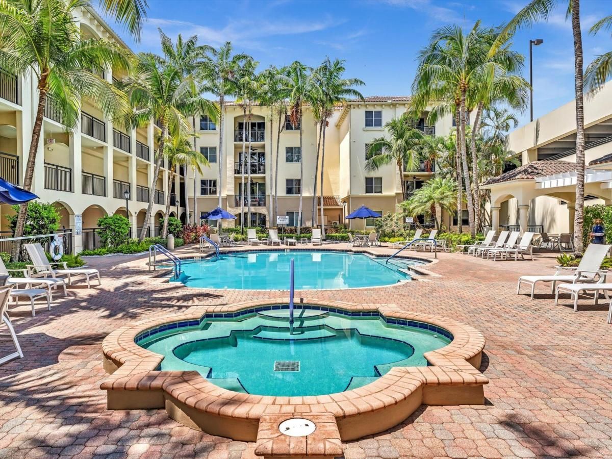 MLS #RX-11151005 image #0