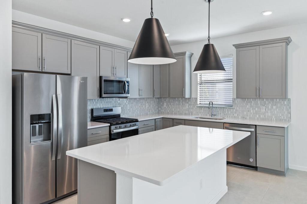 MLS #RX-11151268 image #0