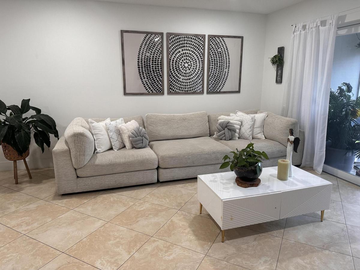 MLS #RX-11151319 image #0