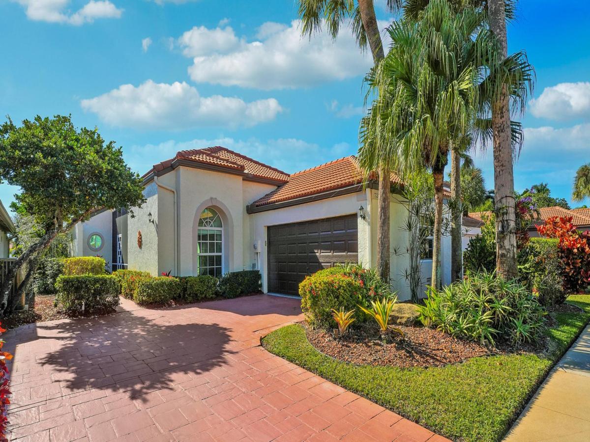 MLS #RX-11151411 image #0