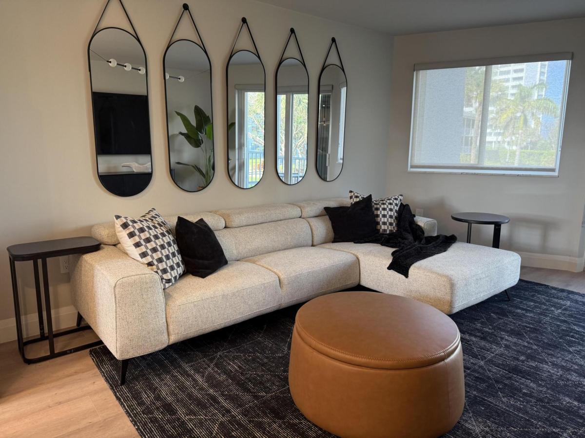 MLS #RX-11151439 image #0