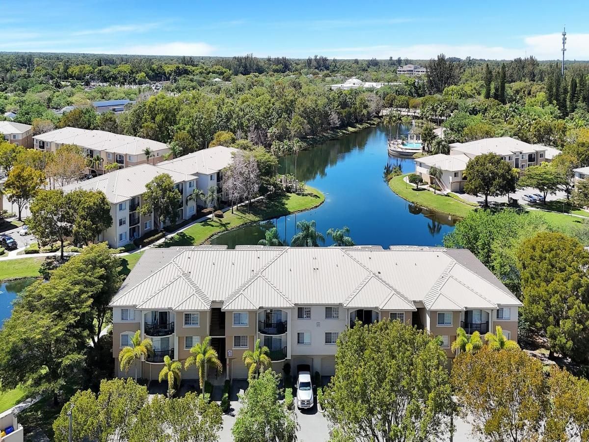 MLS #RX-11152170 image #0