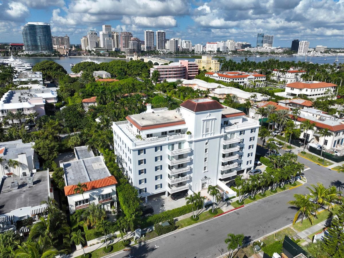 MLS #RX-11152197 image #0